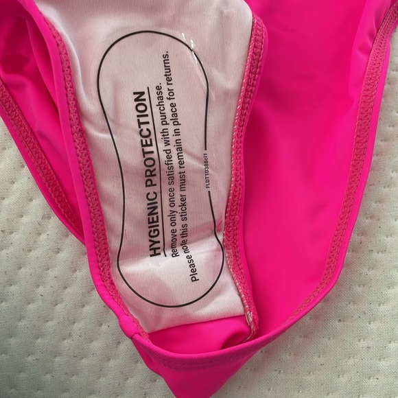 NWoT Rorcie Cut-Out Tummy Controlled One Piece Swimsuit XXL - Picture 5 of 7